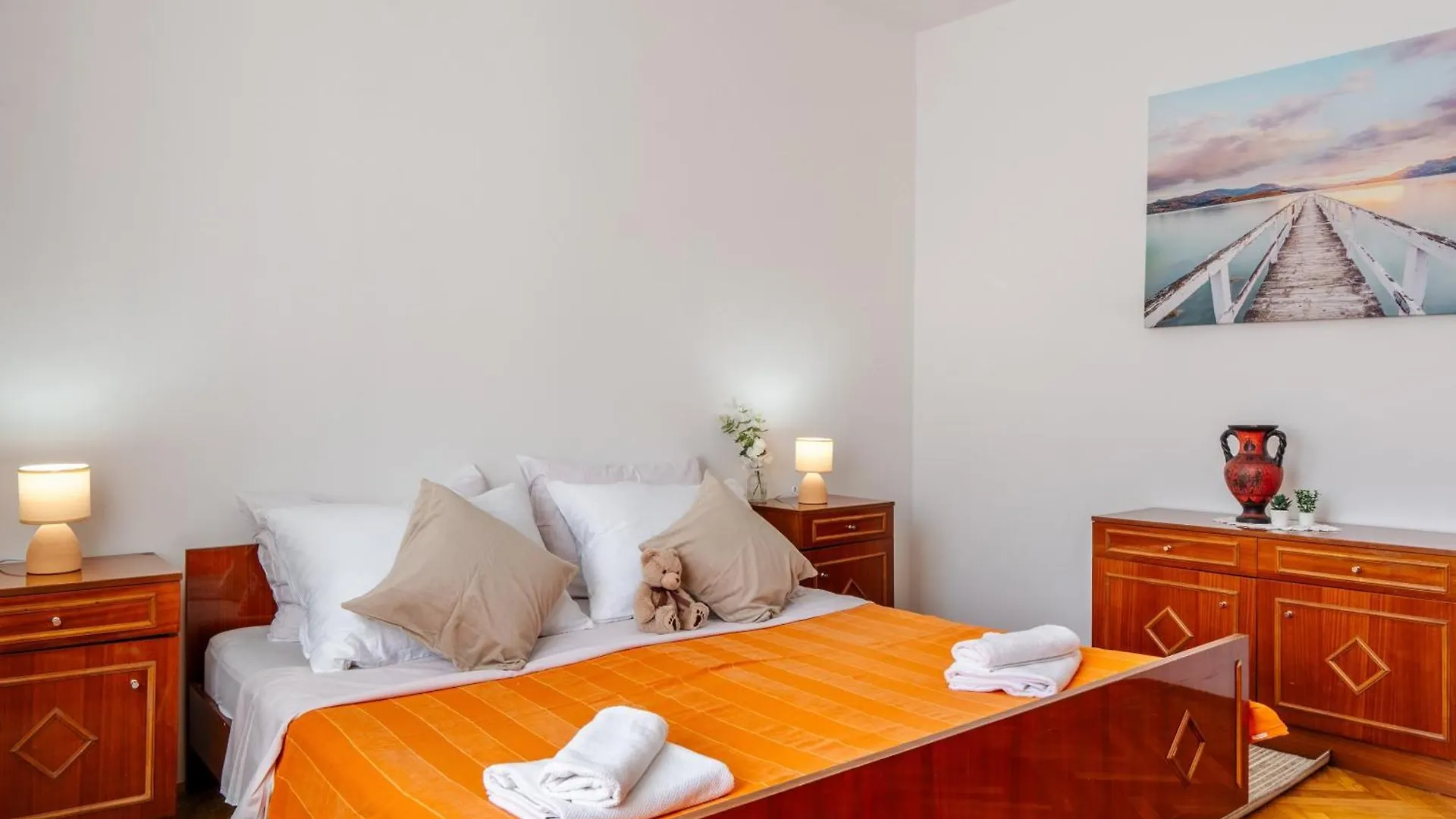 Apartment Floreani Vir