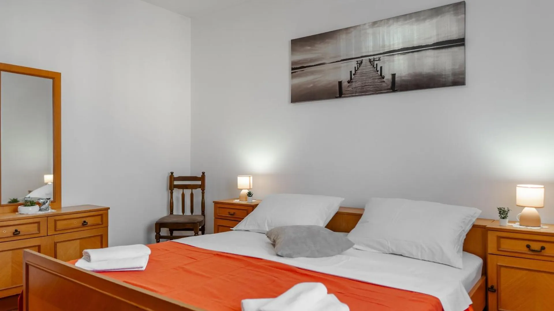 Apartment Floreani Vir Croatia