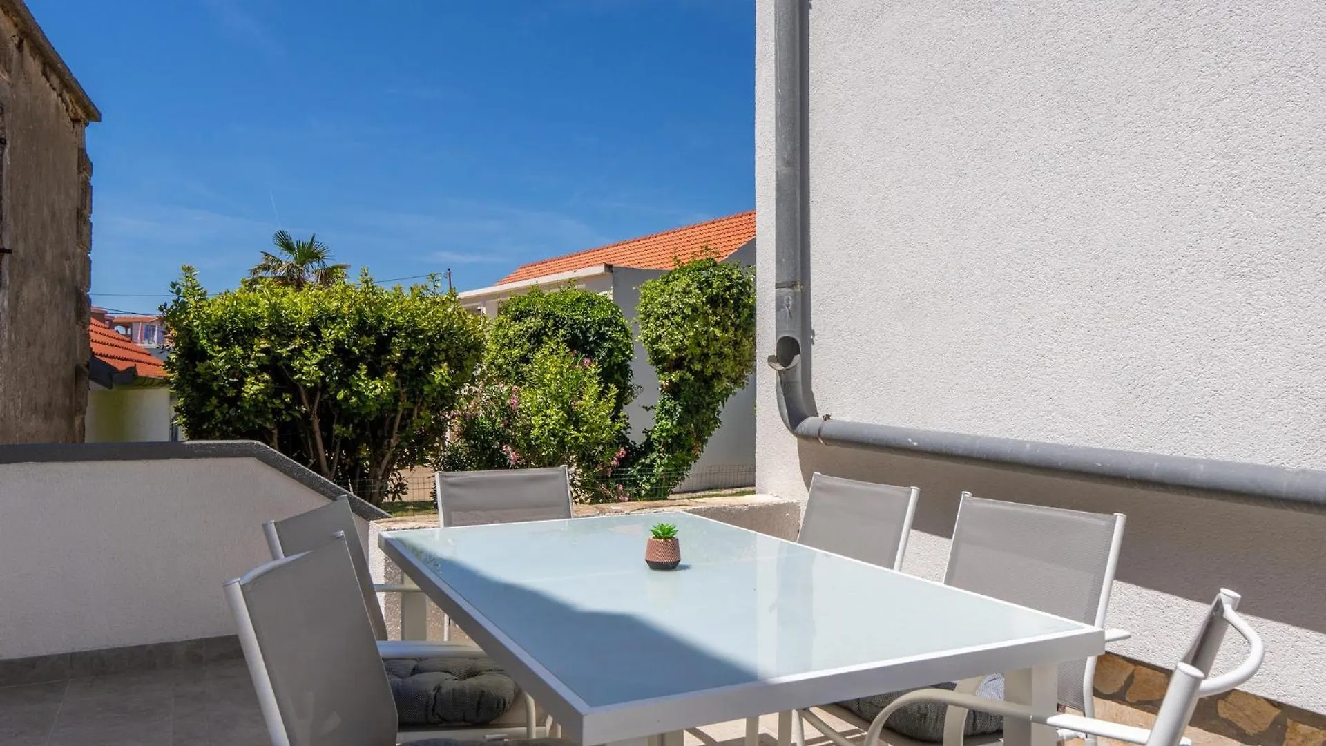 Apartment Floreani Vir