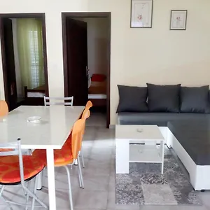  Apartman Domi